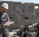 découvrez combien de parpaings il vous faut par mètre carré et les erreurs courantes à éviter lors de votre calcul pour réussir vos travaux de construction.